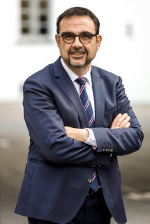 SM Holetscheck